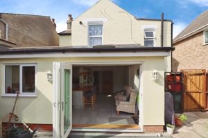 COLNE ROAD- click for photo gallery